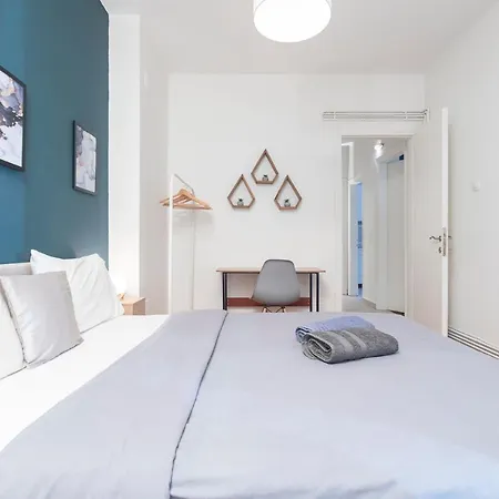 Houseloft Metropolitan Charm Apartment *